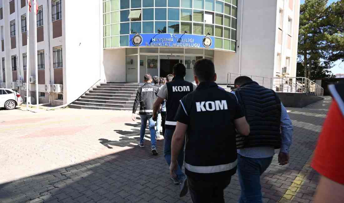 Nevşehir Devlet Hastanesi’nde test sonuçlarını değiştirdikleri iddiasıyla aralarında sağlık personelinin