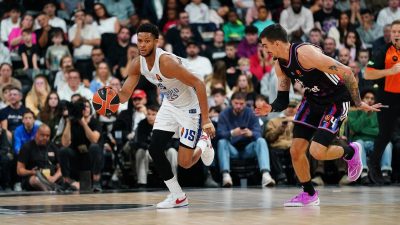   Anadolu Efes, Turkish Airlines EuroLeague’in 7’nci haftasında deplasmanda karşılaştığı