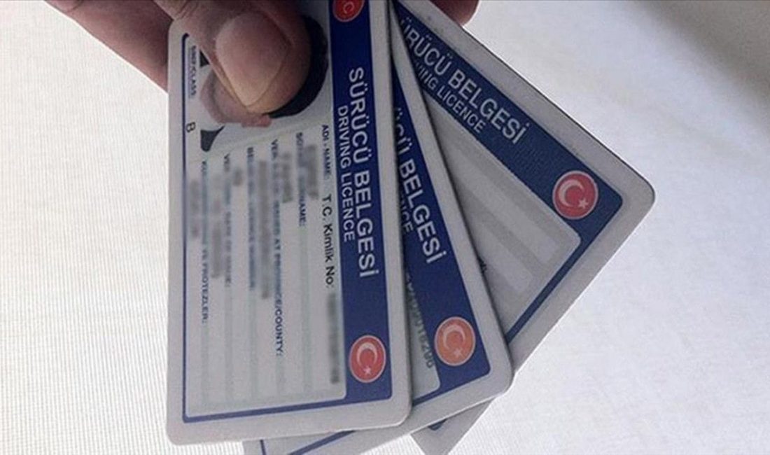 Eski tip sürücü belgelerini kullanan vatandaşlar için geri sayım başladı.