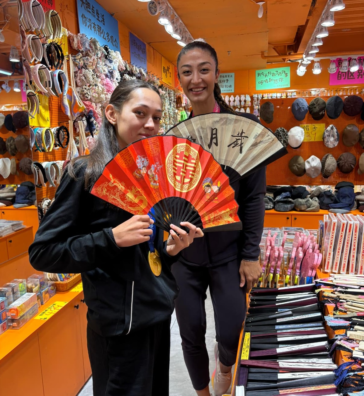 Çin’de düzenlenen Büyükler Dünya Taekwondo Şampiyonası’nda milli sporcular Nafia Kuş