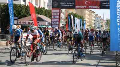 &nbsp; Antalya’nın Alanya ilçesinde düzenlenen Türkiye Kupası Puanlı Yol Yarışları’nın