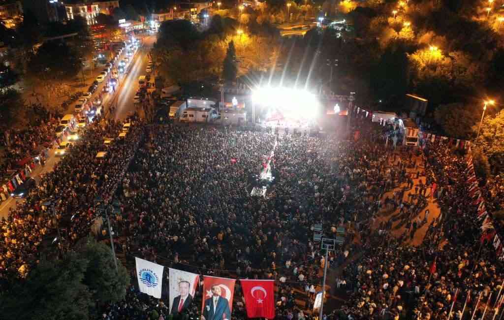 Tuzla’da 29 Ekim Cumhuriyet Bayramı’nın 102’nci yılı büyük bir coşkuyla