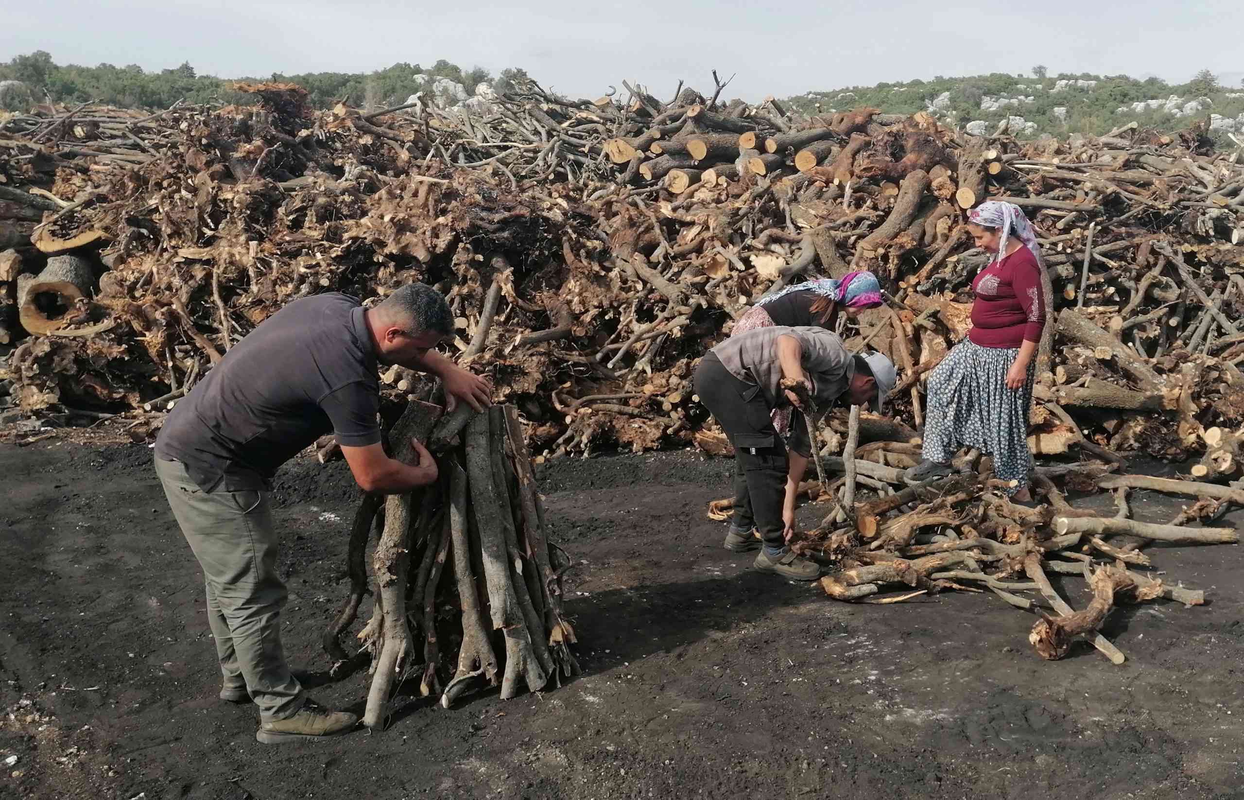 &nbsp; Mersin’in Silifke ilçesinde yaşayan Saraç ailesi, 33 yıldır geleneksel