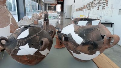   İzmir’in Bornova ilçesindeki Yassıtepe Höyüğü‘nde yürütülen arkeolojik kazılarda, 5