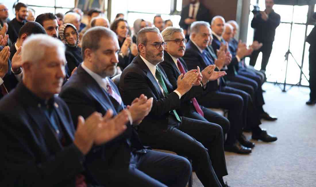 AK Parti Kültür ve Sanat Politikaları Başkanlığı, şair ve yazar