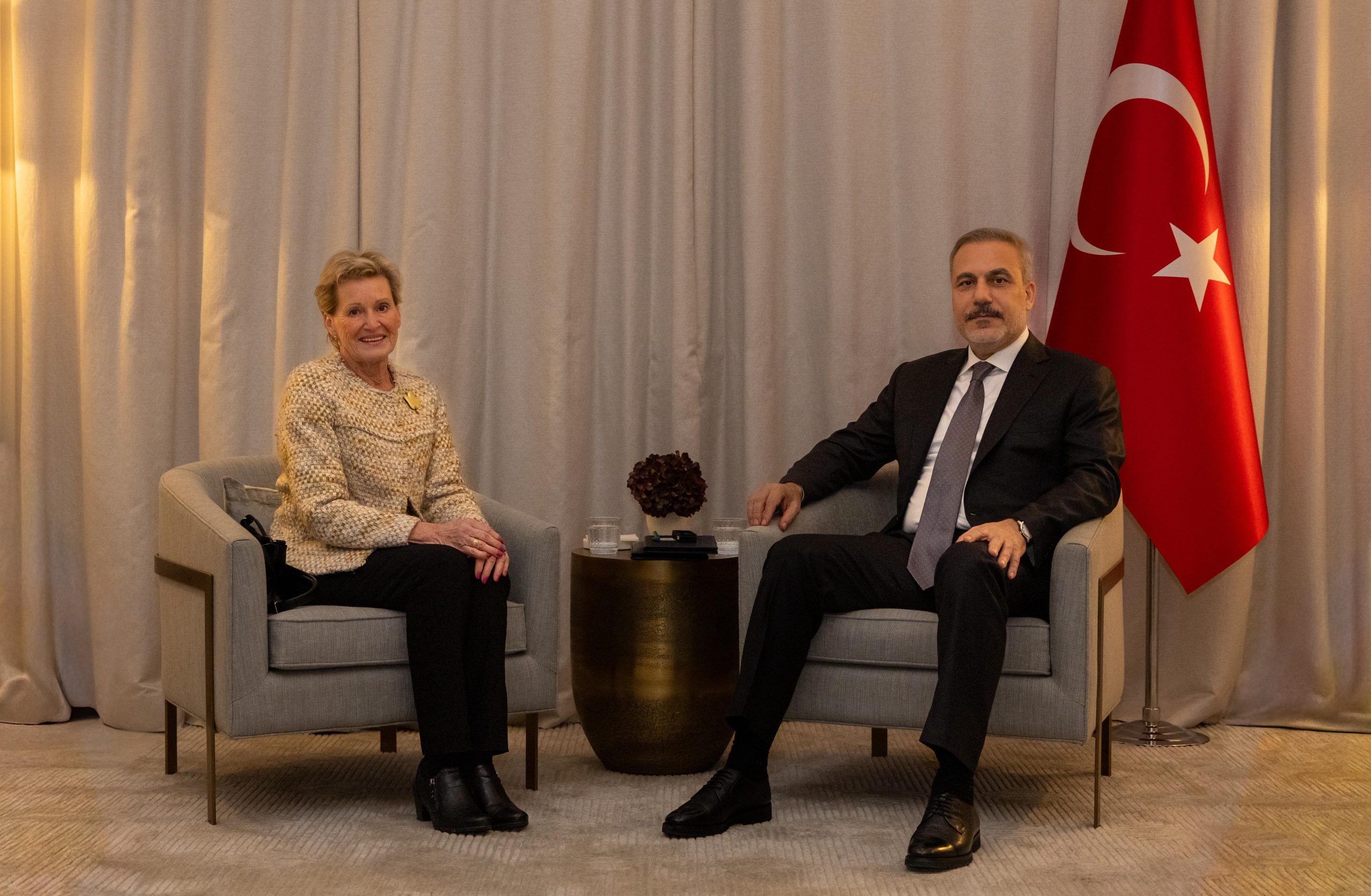 Dışişleri Bakanı Hakan Fidan, resmi ziyaretleri kapsamında bulunduğu Finlandiya’nın başkenti