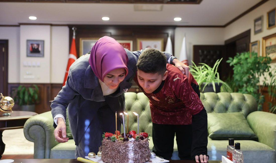   Aile ve Sosyal Hizmetler Bakanı Mahinur Özdemir Göktaş, Fırat