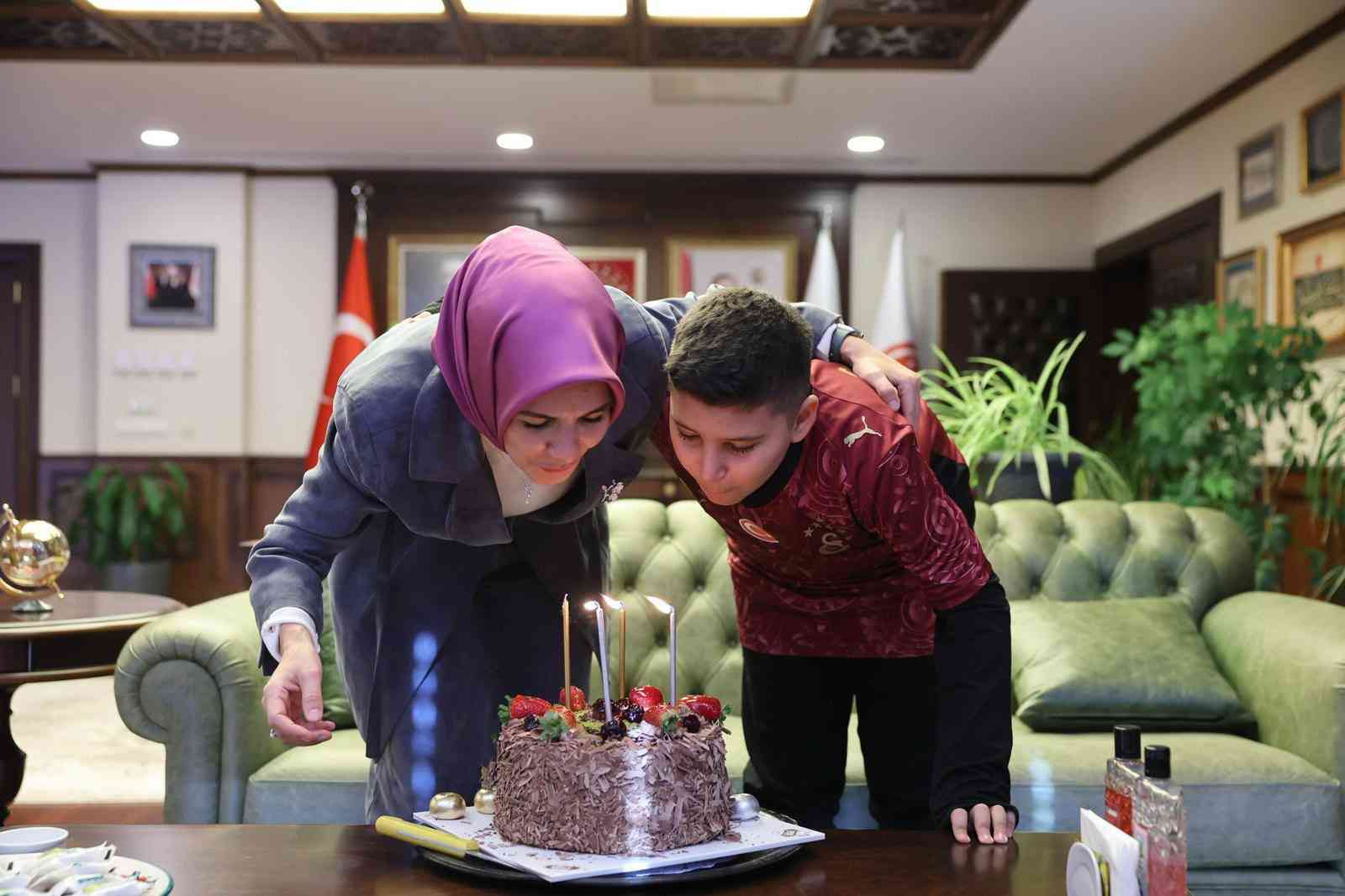 &nbsp; Aile ve Sosyal Hizmetler Bakanı Mahinur Özdemir Göktaş, Fırat