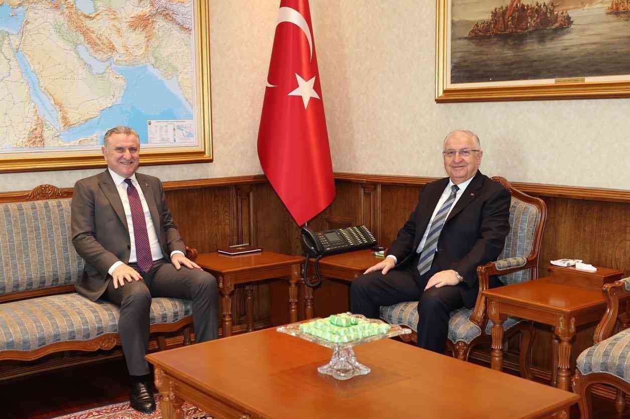 Bakanlar Milli Savunma Bakanlığı’nda Görüştü Milli Savunma Bakanlığı, Milli Savunma