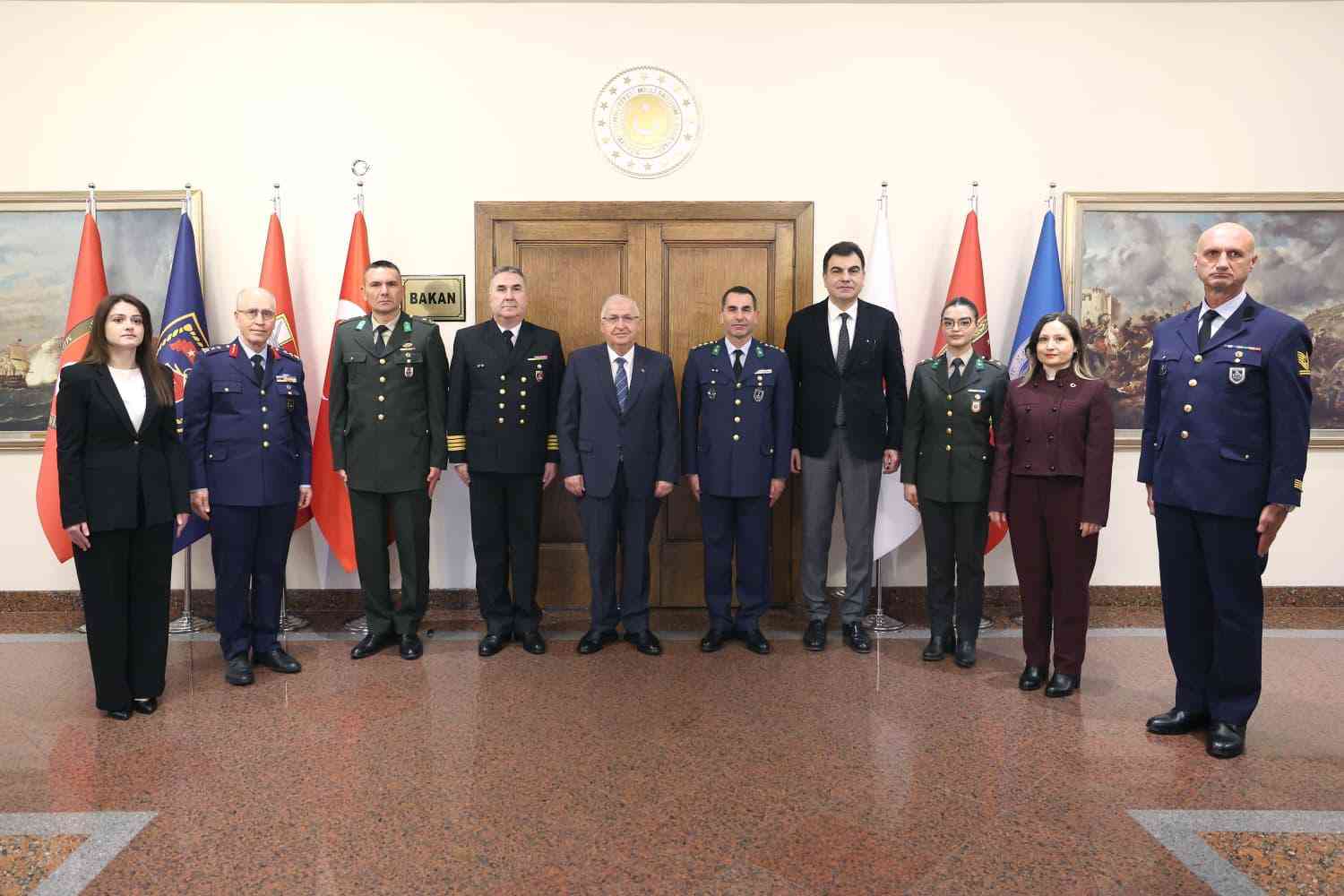 Bakan Güler, Bakanlık Bünyesindeki Öğretmenlerle Bir Araya Geldi Milli Savunma