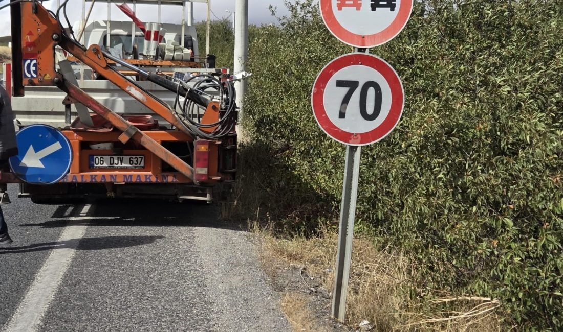   Ulaştırma ve Altyapı Bakanı Abdulkadir Uraloğlu, kara yollarında hız