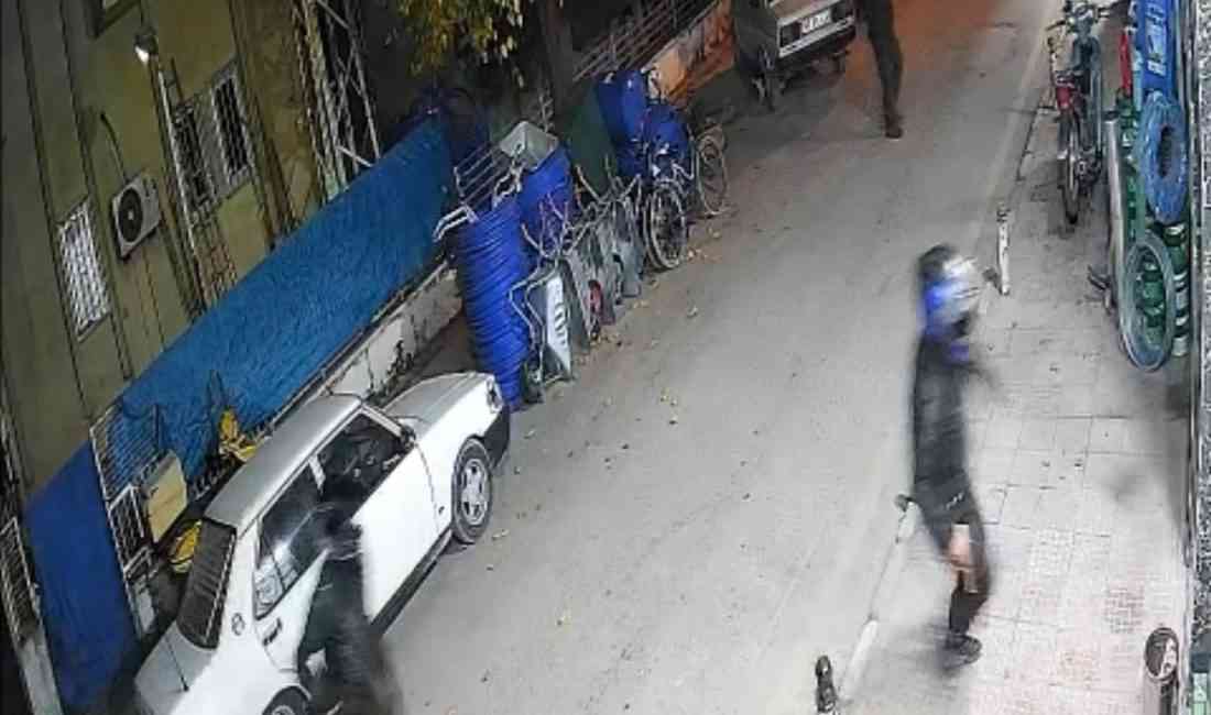 Müşterinin Arkasına Saklanan Berber Yaralı Kurtuldu Sinop’un Ayancık ilçesinde berber