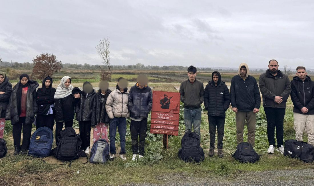 Edirne’nin Uzunköprü ilçesinde yapılan denetimlerde, yasa dışı yollarla Avrupa’ya gitmeye