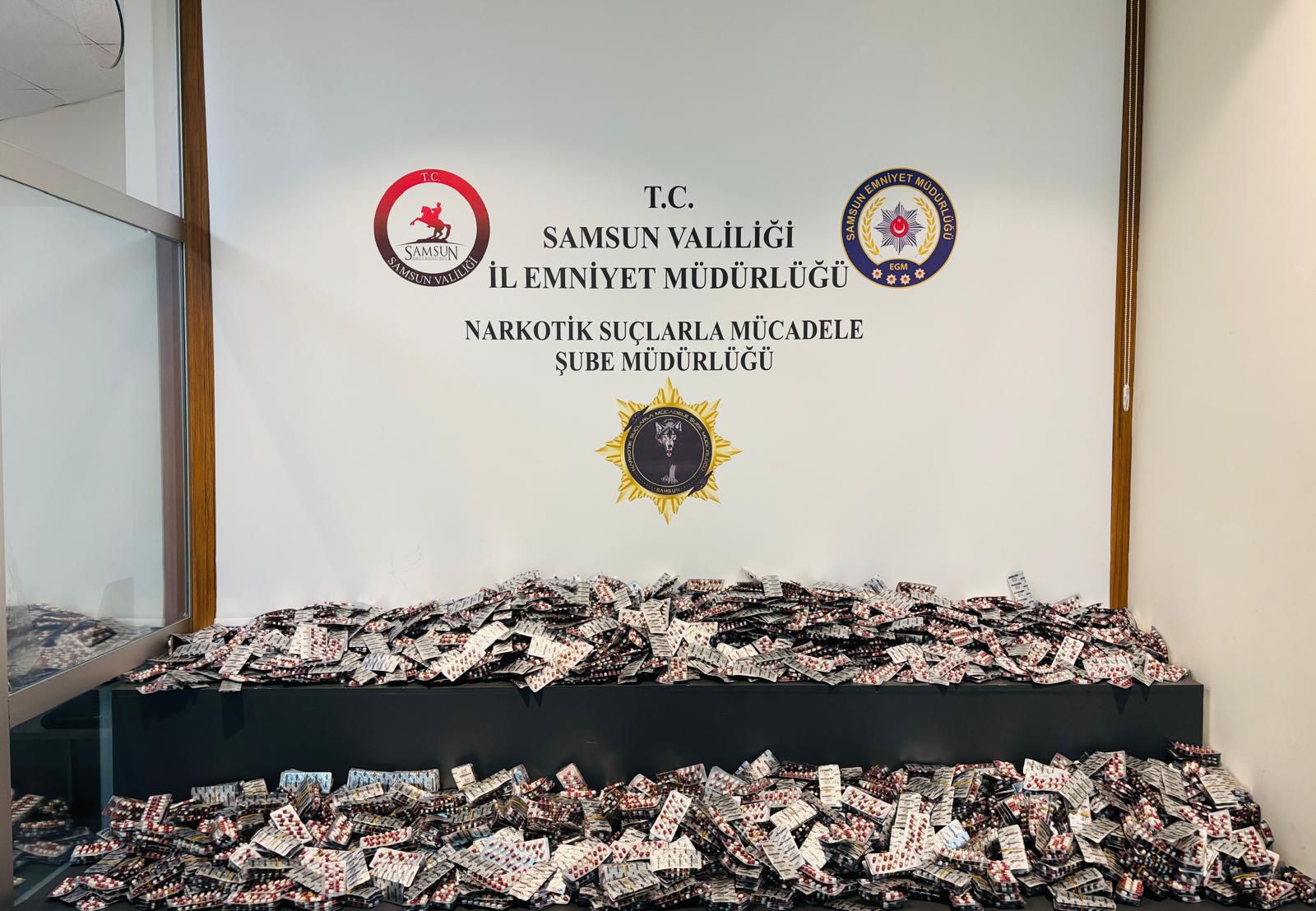   Samsun’un İlkadım ilçesinde, İl Emniyet Müdürlüğü narkotik ekipleri tarafından