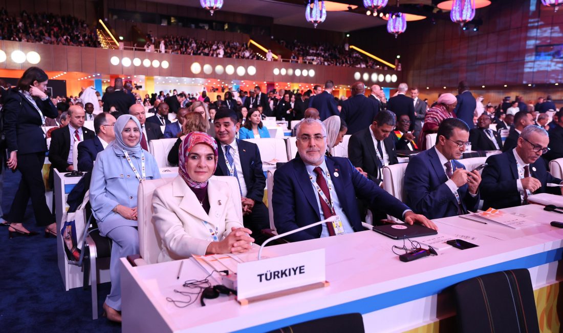 Aile ve Sosyal Hizmetler Bakanı Mahinur Özdemir Göktaş ile Çalışma