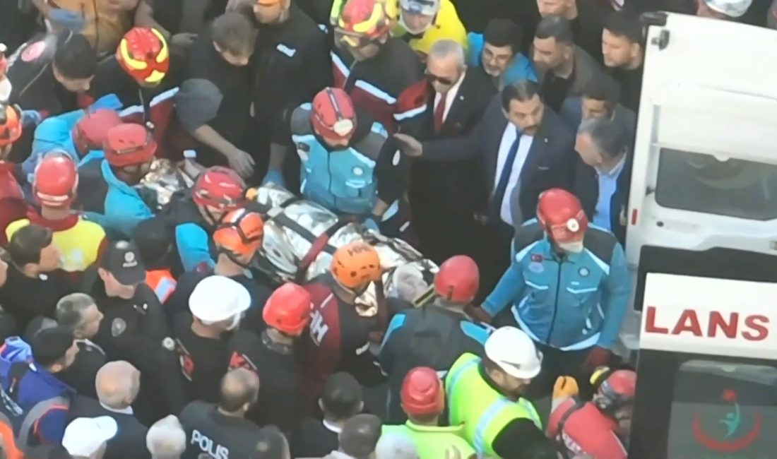 Kocaeli’nin Gebze ilçesinde 29 Ekim’de çöken binadan yaralı olarak kurtarılan