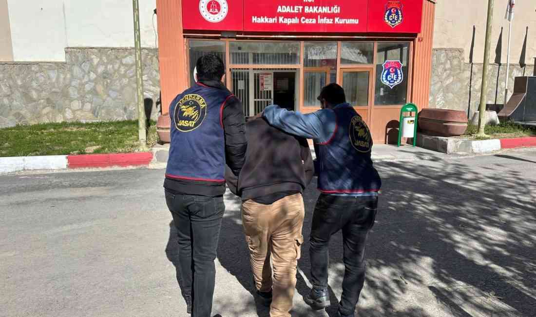 Hakkari’de hakkında 31 yıl kesinleşmiş hapis cezası bulunan ve 9