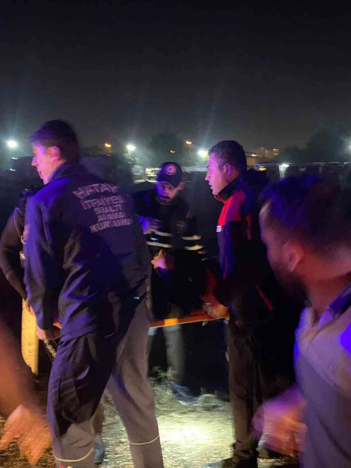 &nbsp; 9 Kişi Yaralandı Hatay’ın Antakya ilçesi Güzelburç Mahallesi Mevkii’nde,