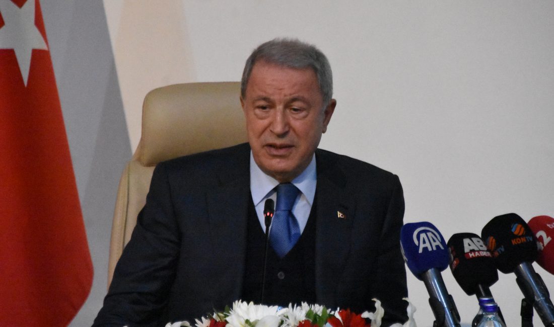 Milli Savunma Komisyonu Başkanı Akar, Türkiye’nin Terörle Mücadeledeki Hedeflerini Açıkladı