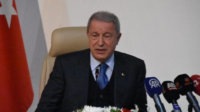 Milli Savunma Komisyonu Başkanı Akar, Türkiye’nin Terörle Mücadeledeki Hedeflerini Açıkladı