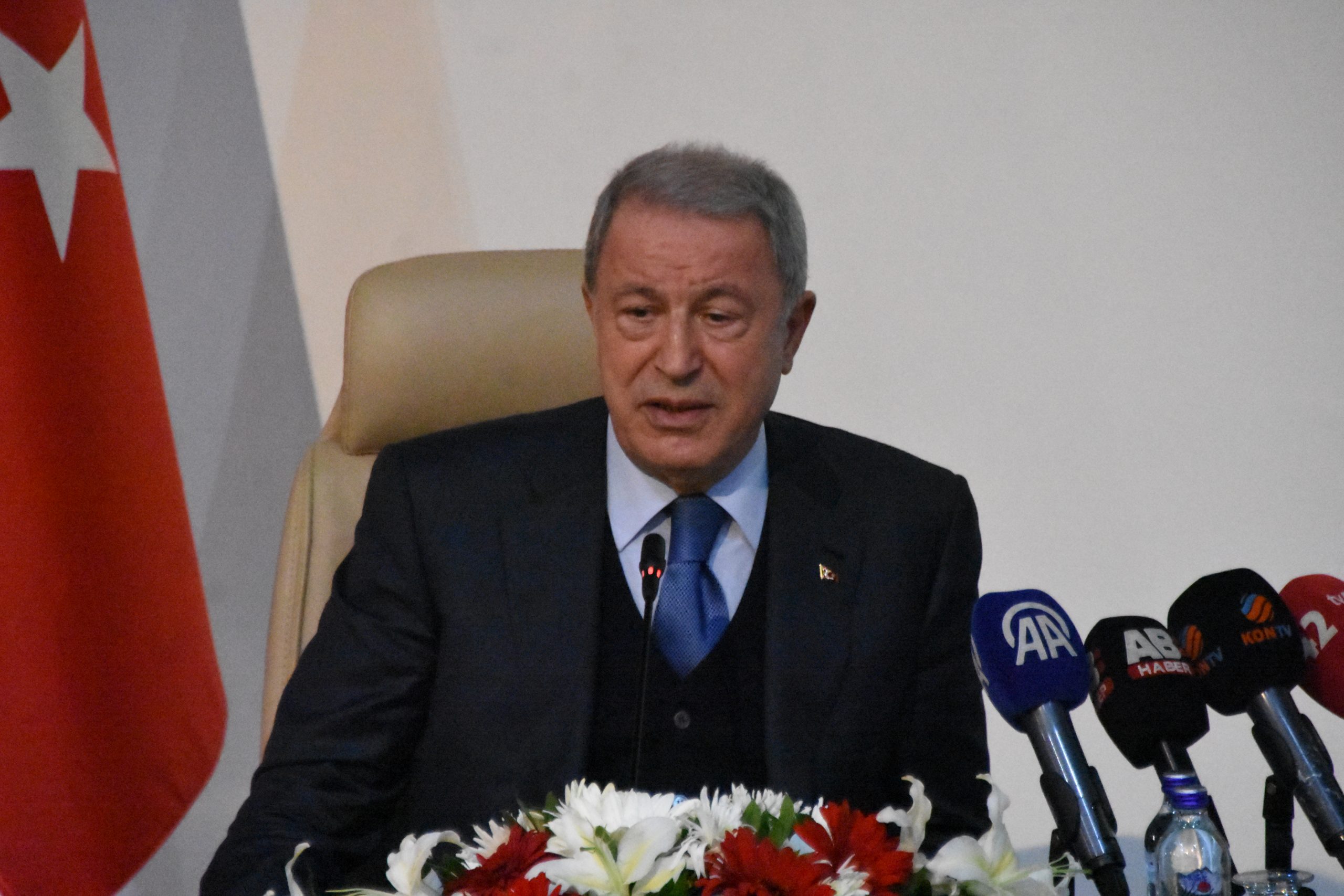 Milli Savunma Komisyonu Başkanı Akar, Türkiye’nin Terörle Mücadeledeki Hedeflerini Açıkladı