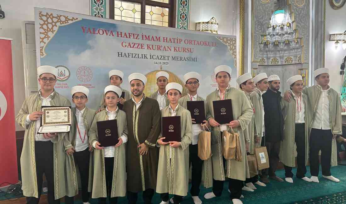 &nbsp; Yalova Merkez Camii’nde bu yıl düzenlenen Hafızlık İcazet Merasimi,