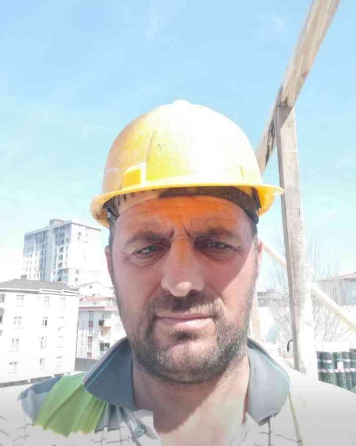 &nbsp; Selahattin Erdoğan’ın Cenazesi Trabzon’da Defnedilecek Beyoğlu’nda metro inşaatında çalışma