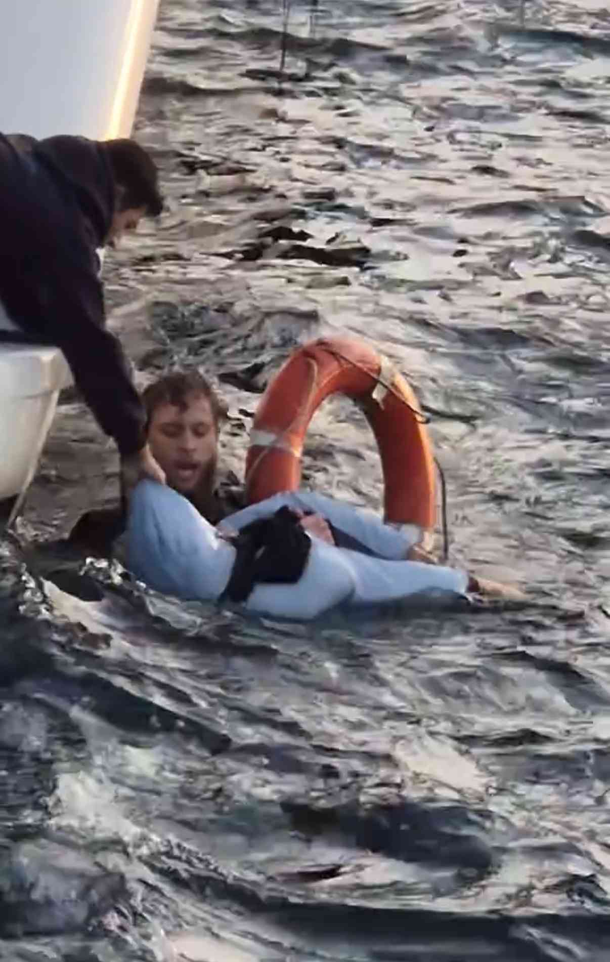 &nbsp; İstanbul Boğazı’nda, Üsküdar Beylerbeyi açıklarında bir kadın henüz belirlenemeyen