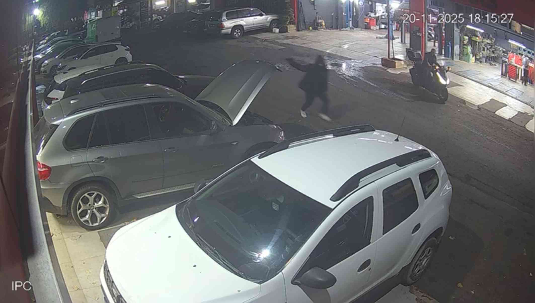 &nbsp; Sarıyer’de Oto Tamirhanesine Silahlı Saldırı Sarıyer Maslak Oto Sanayi’de,