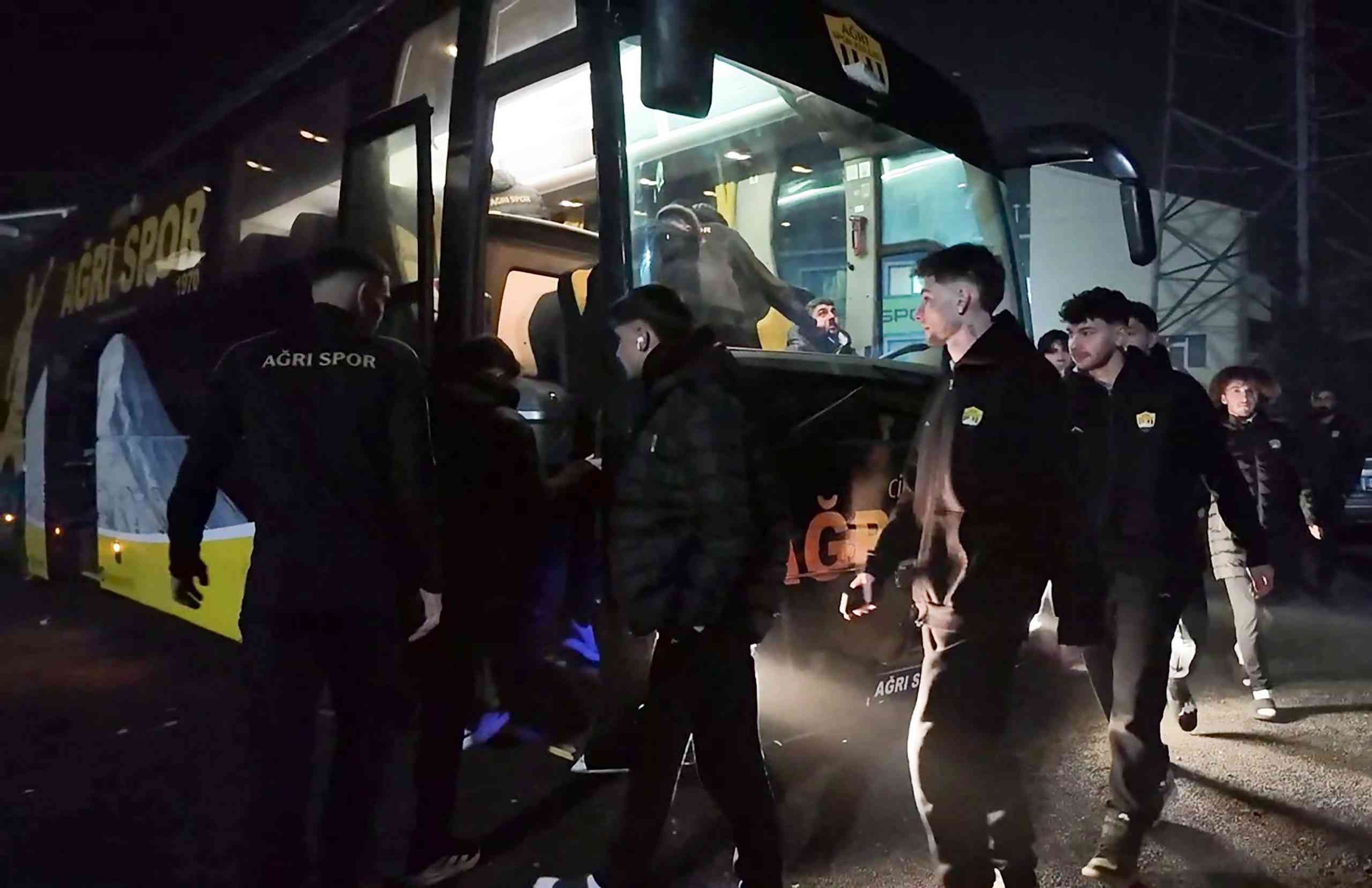 &nbsp; Bahis Cezaları Sonrası Kadroda Büyük Değişim TFF’nin bahis soruşturması