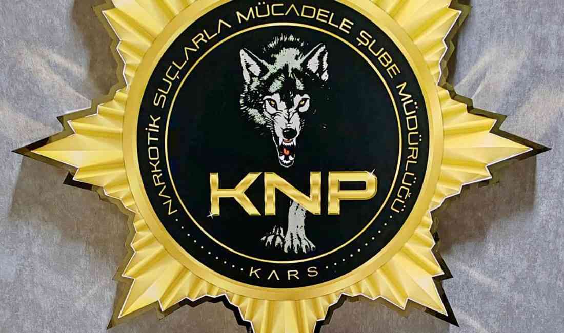 &nbsp; Apart Daireye Uyuşturucu Baskını: Metamfetamin ve Cam Aparat Ele