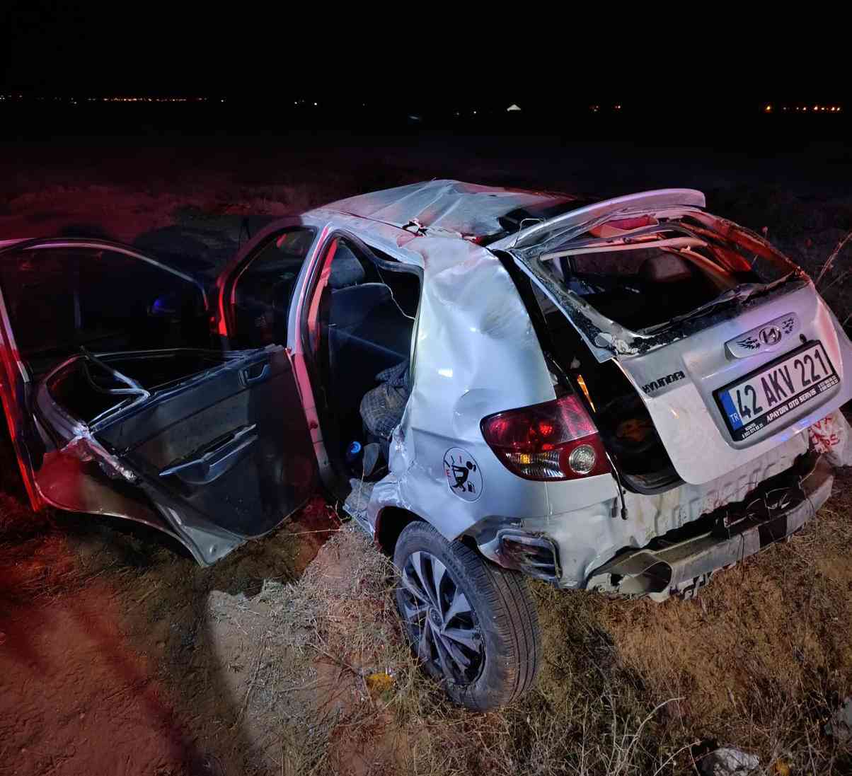 &nbsp; Konya’nın Kadınhanı ilçesinde, kontrolden çıkan bir otomobilin şarampole devrilmesi