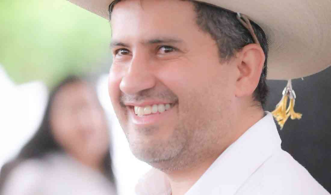 Meksika’nın Michoacan eyaletinde, Uruapan Belediye Başkanı Carlos Alberto Manzo Rodriguez,