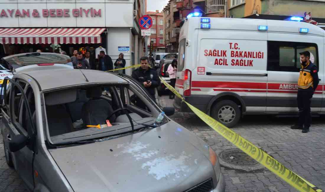 &nbsp; Kontak Çevrilince Patlama Meydana Geldi, O Anlar Kameraya Yansıdı