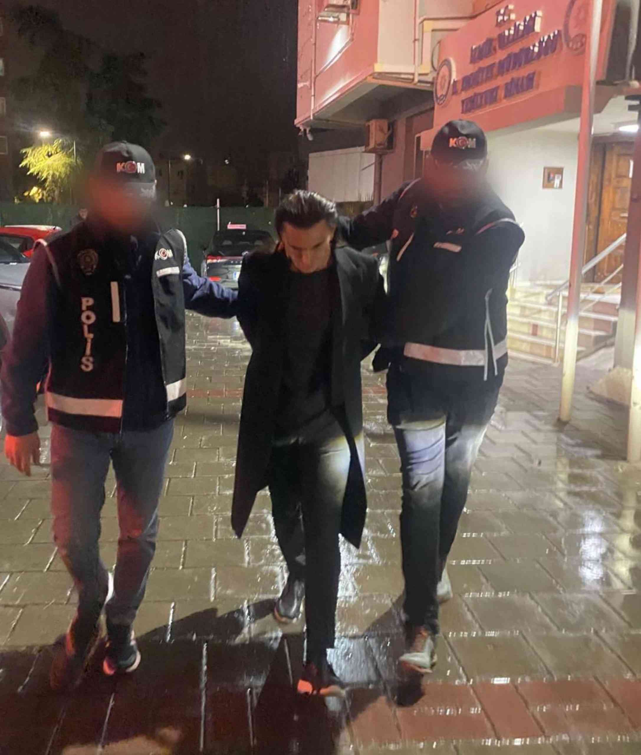 &nbsp; İzmir’de tutuklanan suç örgütü liderlerinden Coşkun Necati Arabacı (53)