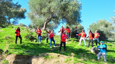   Manisa’da yaşayan emekli orman yüksek mühendisi Abdulkadir Hasbutçu (79),