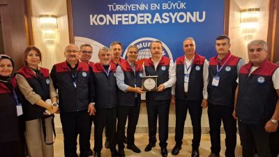 YALOVA / TEKHA Yalova’nın en büyük memur sendikası olan Eğitim-Bir-Sen