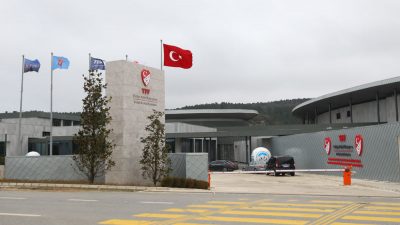 İstanbul Cumhuriyet Başsavcılığı, bahis iddialarına ilişkin başlatılan soruşturma kapsamında aralarında