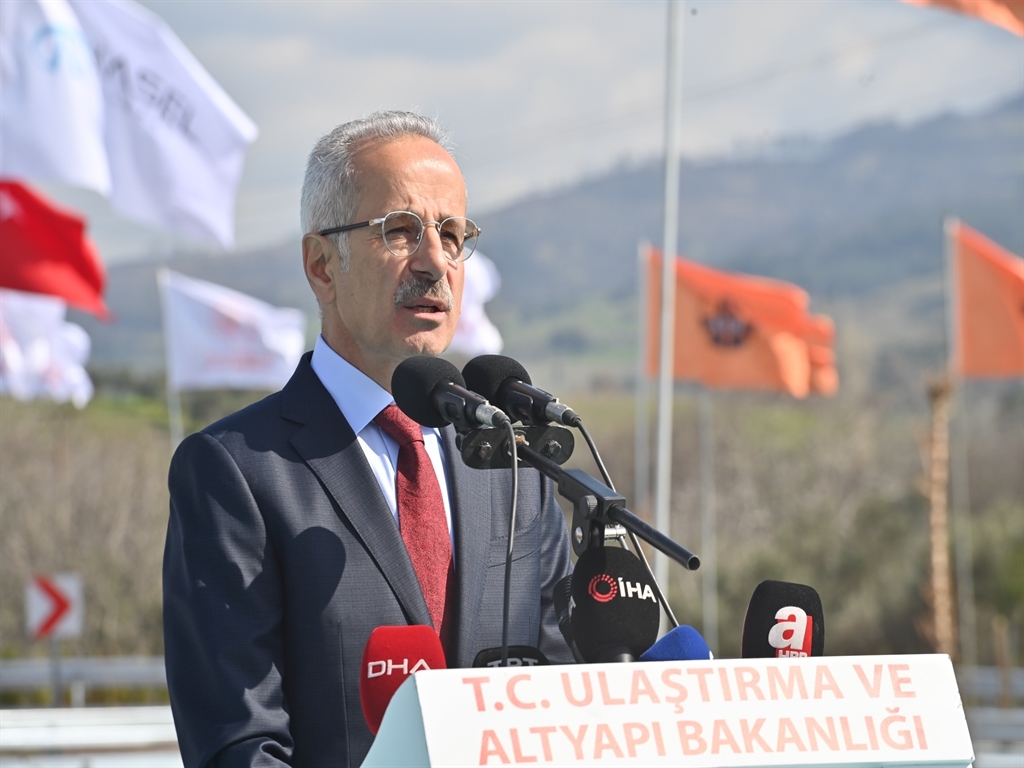 &nbsp; 5’inci Yılını Kutlayan Otoyol, IRF’den ‘Proje Finansmanı ve Ekonomisi’