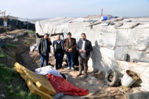 3 Yıldır Elektriği ve Suyu Olmayan Çadırda Kalan 5 Kişilik