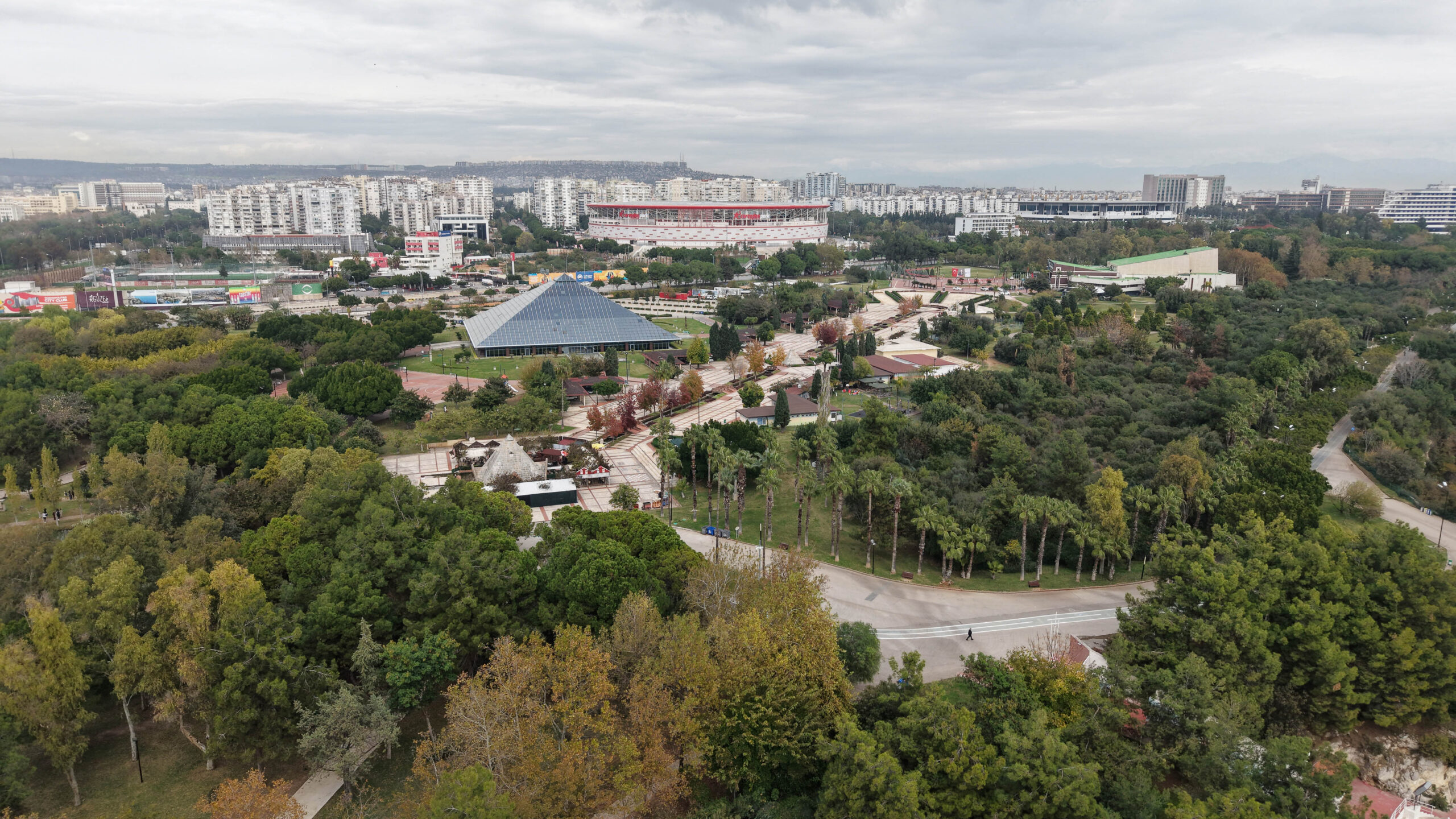 Kentin En Değerli Bölgelerini Kapsayan 2,4 Milyon Metrekarelik Dev Arazi