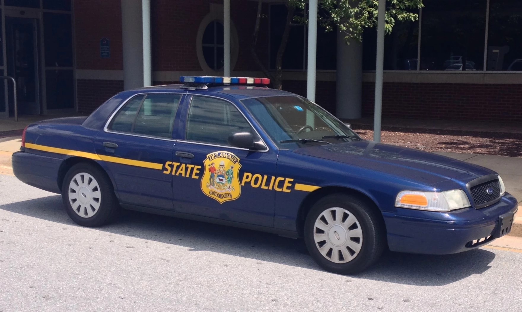 ABD’nin Delaware eyaletinde bir Motorlu Taşıtlar Dairesi (DMV) tesisinde meydana