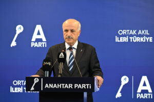 ANAHTAR Parti Sözcüsü Fuat Geçen, Türkiye hava sahasında bazı insansız