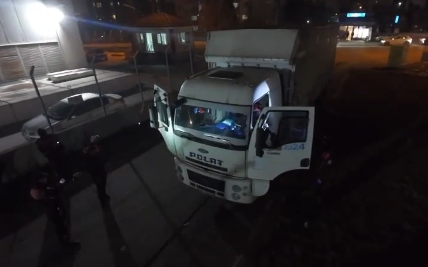 Narkotik ve Yunus Ekiplerinden Ortak Operasyon: 2 Gözaltı Ankara’da polisin