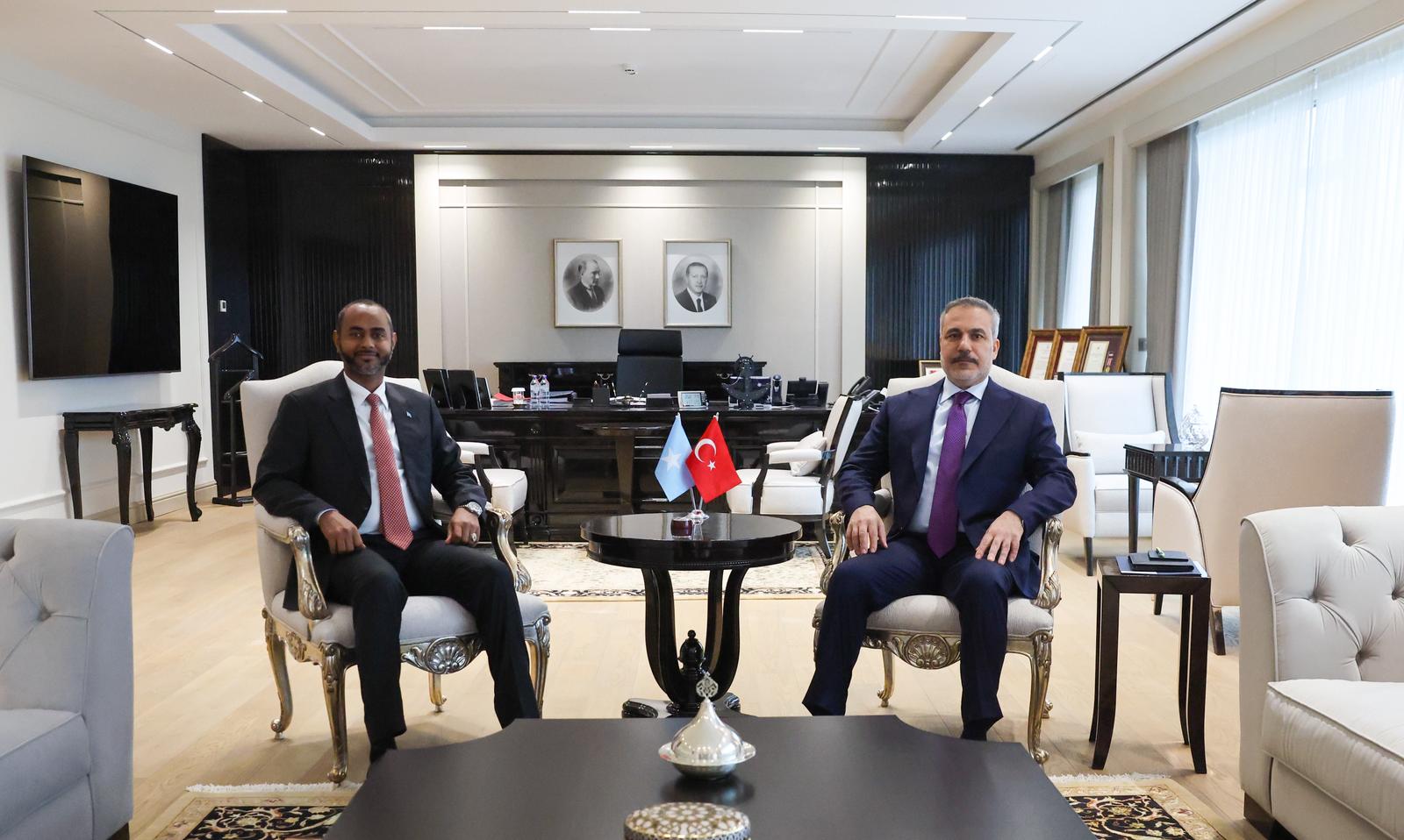 Dışişleri Bakanı Hakan Fidan, Somali Limanlar ve Deniz Ulaştırma Bakanı