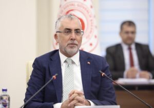 Yaklaşık 7 Milyon Çalışanı İlgilendiren Yeni Asgari Ücret İçin İlk