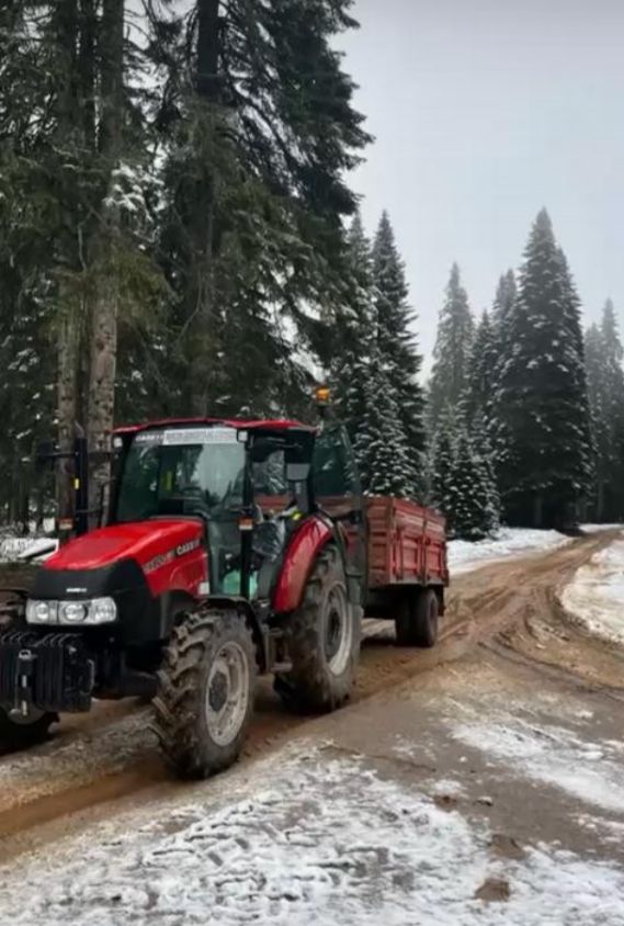 &nbsp; 1400 Rakımlı Yaylalar Beyaza Büründü Bartın’da gece saatlerinde kent