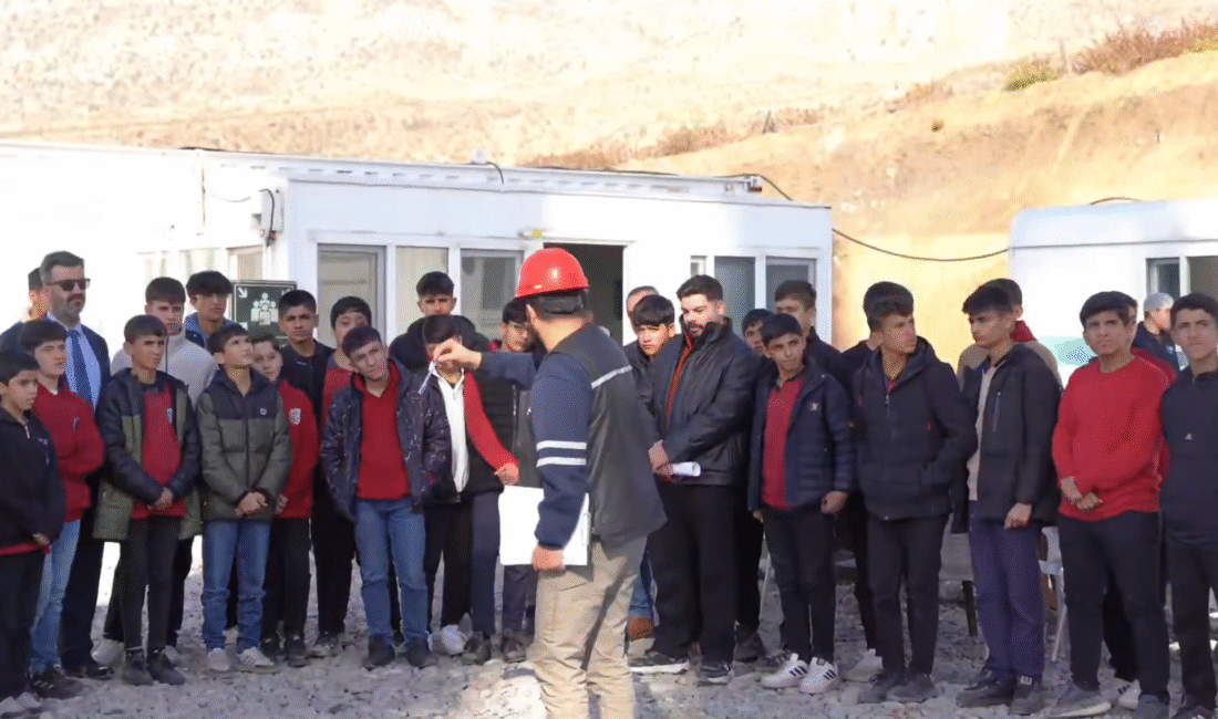  Silopi’de Öğrencilere Sondaj Sahasında Uygulamalı Eğitim Enerji ve Tabii Kaynaklar