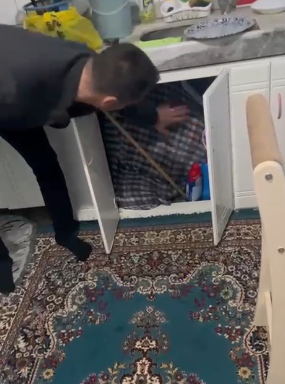 &nbsp; Firari Hükümlü T.K., Saklandığı Dolapta Ele Geçirildi Kırıkkale’de, hakkında