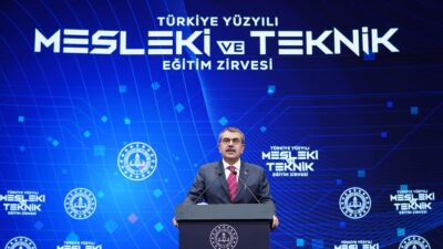 &nbsp; Milli Eğitim Bakanı Yusuf Tekin: Mesleki Eğitimde Öğrencilerin Ortaöğretime